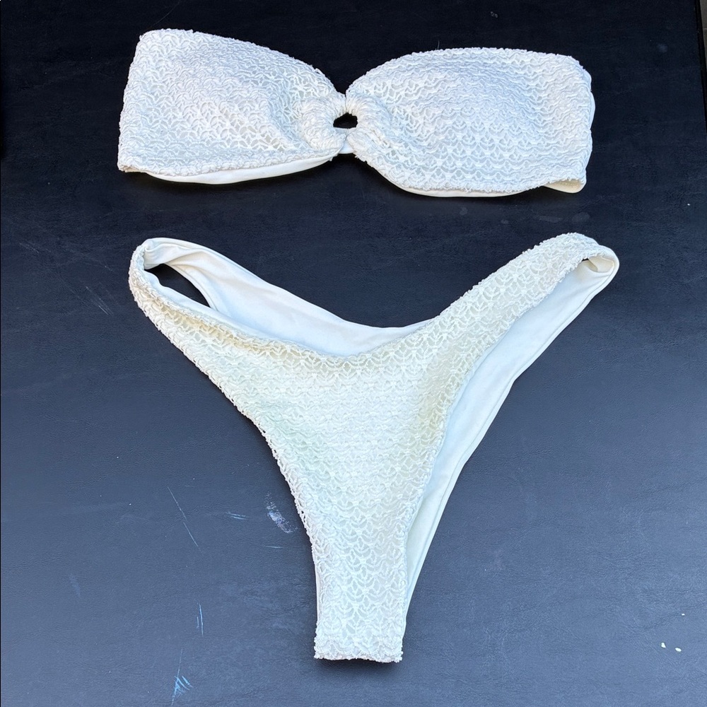 Amazon White Textured Bikini Set Womens Size M